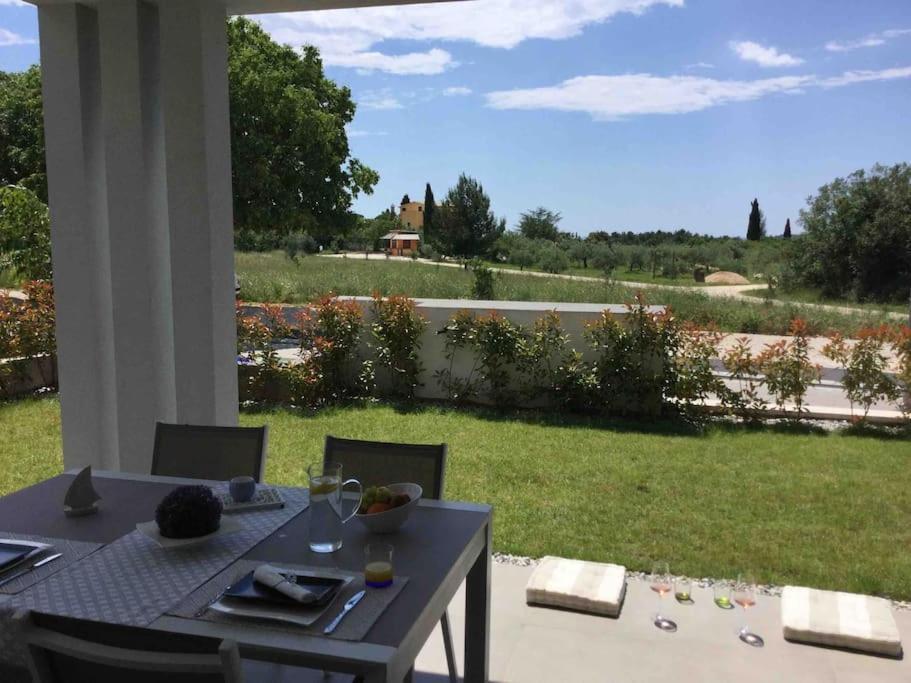 Apartment Capo D'Oro โรวีน ภายนอก รูปภาพ